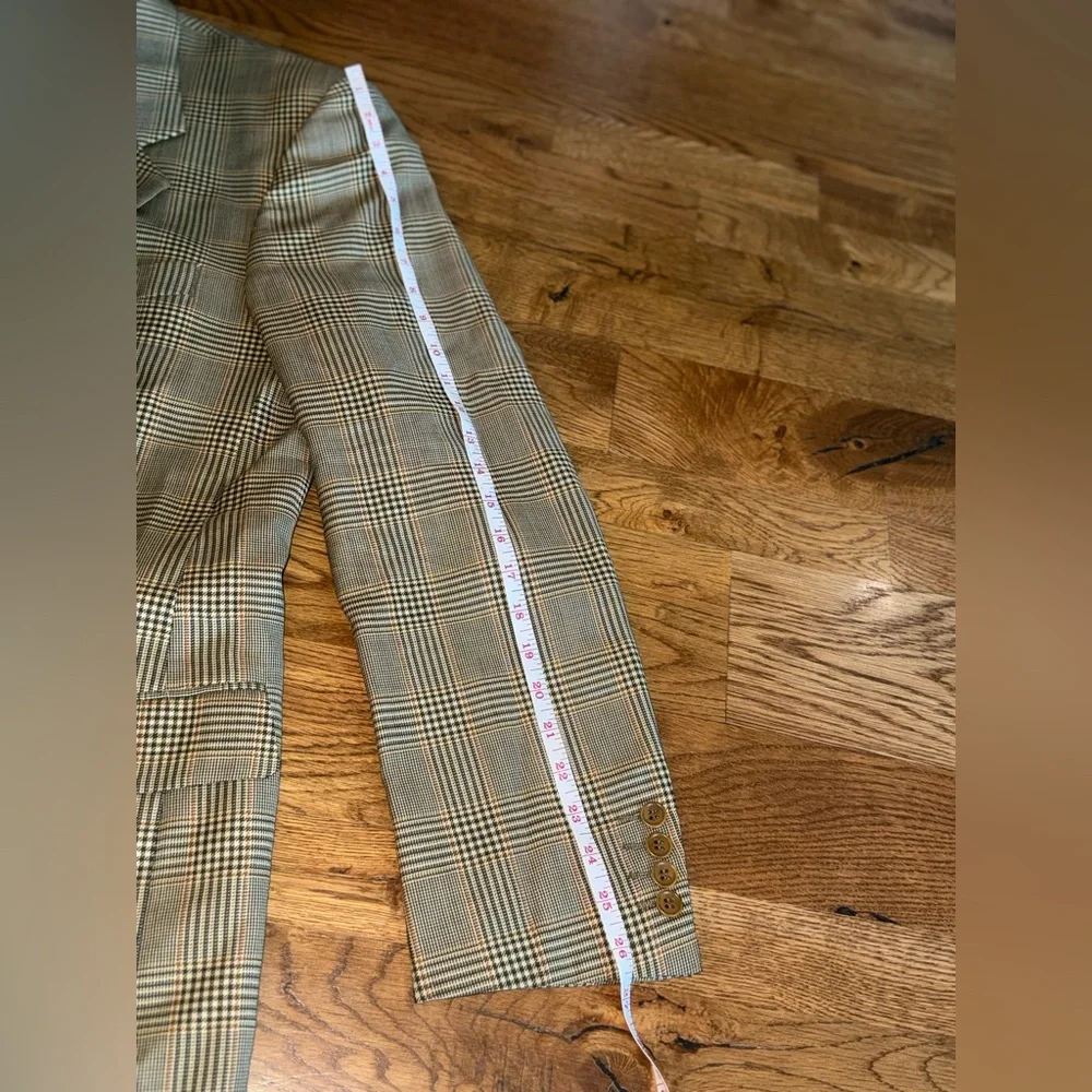 Valentino. Men’s Wool Checked Blazer. 42L.